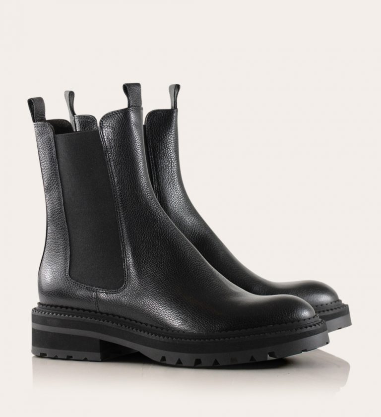 Billi Bi - black chunky Chelsea boots - Dresscodes